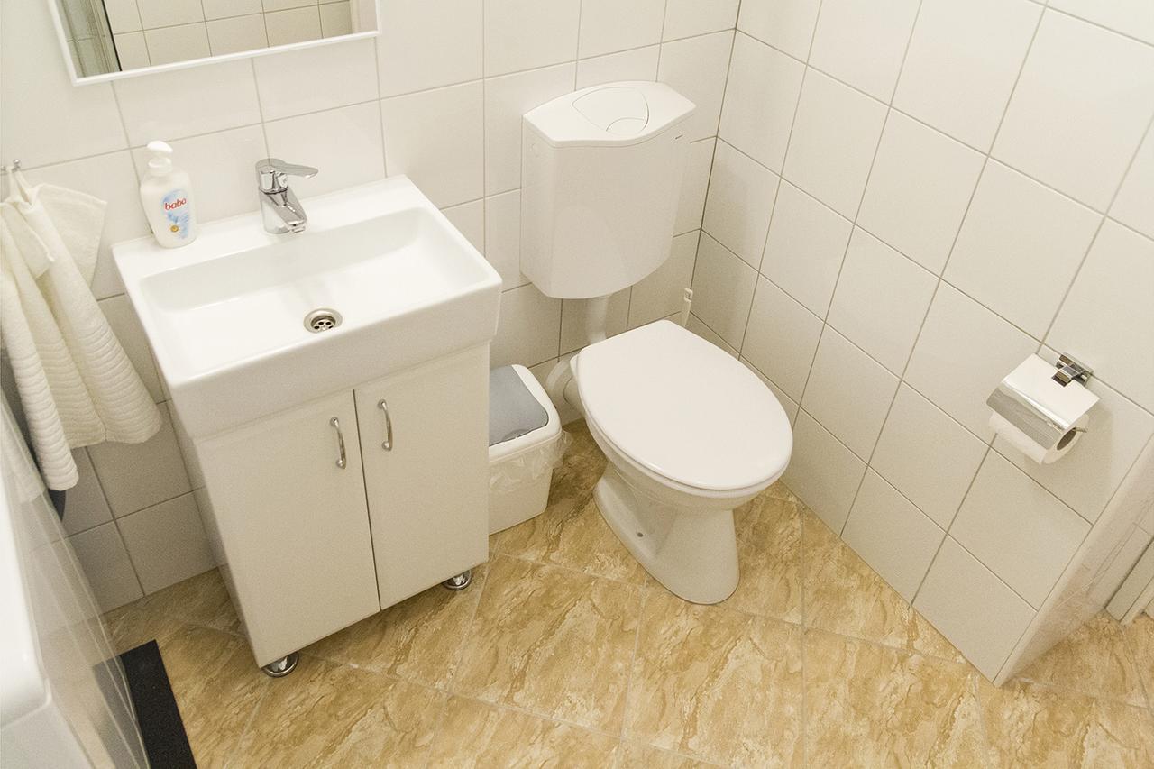 Authentic Akacfa Apartment Будапеща Екстериор снимка