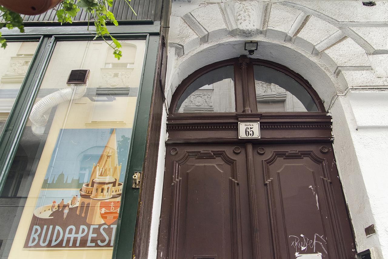 Authentic Akacfa Apartment Будапеща Екстериор снимка